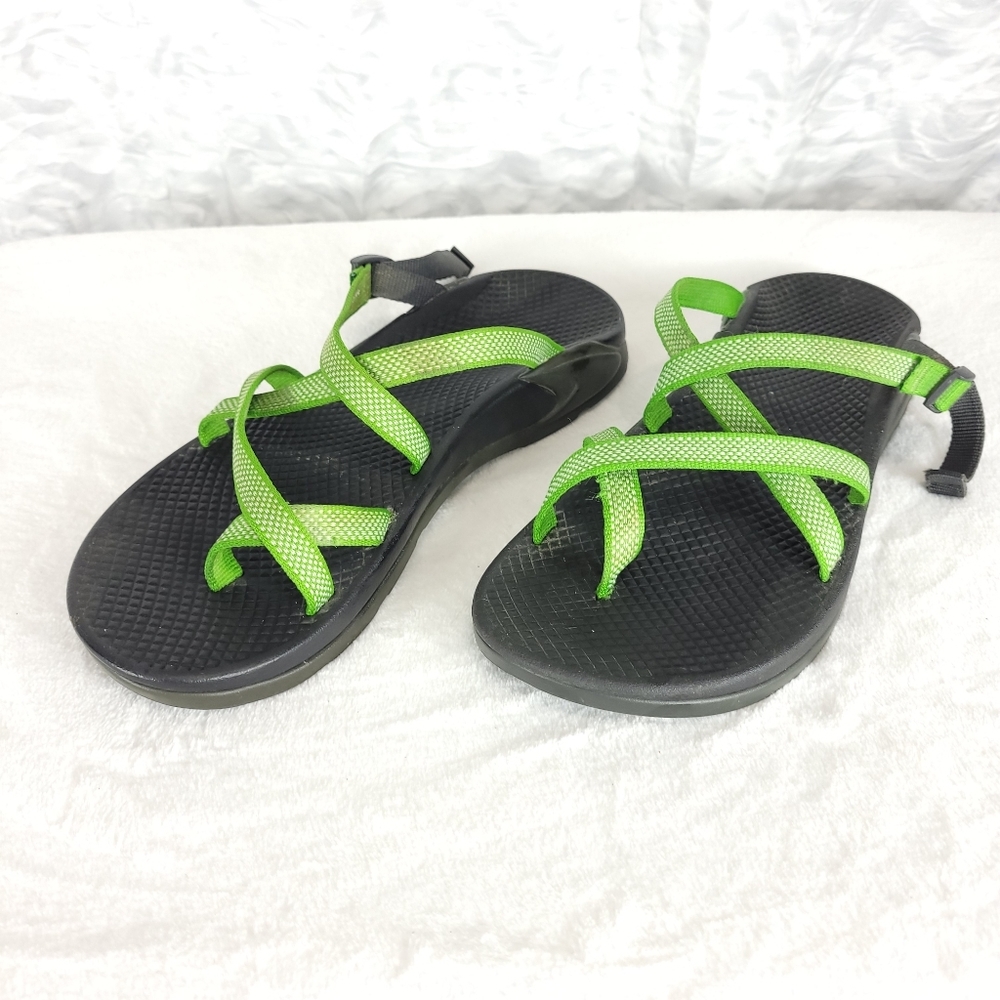 Chaco Women's Size w9 Green Slip On Sandals Adjust - Picture 2 of 10